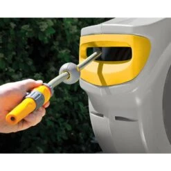 Hozelock Auto Reel With 40m Hose 2 Hozelock Auto Reel With 40m Hose -Best Gardening Store 5010646061568 3